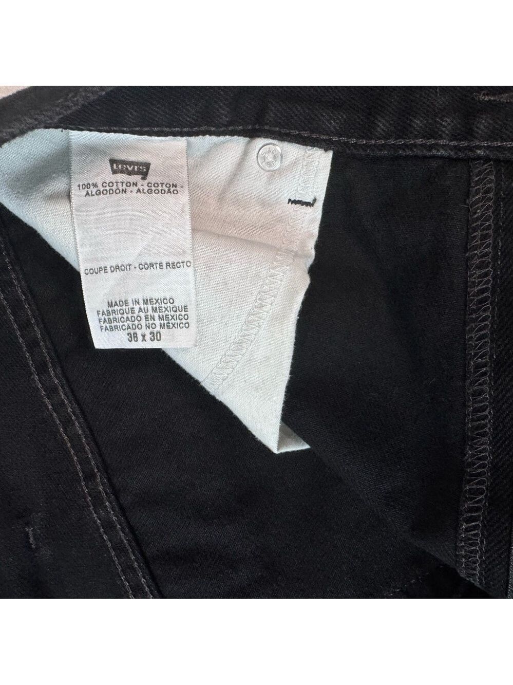 Levi’s 505 Men’s Black Jeans Size 38x30 (Inseam 28”) Regular Fit Made in Mexico - Picture 6 of 7